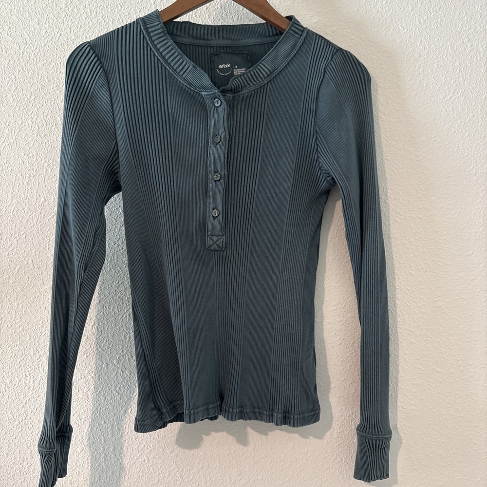 Aerie Road Trip Long Sleeve Henley T-Shirt Green Size Large Ribbed Y2K 90s Large